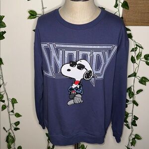 Peanuts Snoopy Rhinestone Crewneck Juniors NWOT